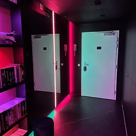 Skyline Elegance With Free Parking Bratislava