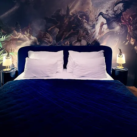 Skyline Elegance With Free Parking Bratislava