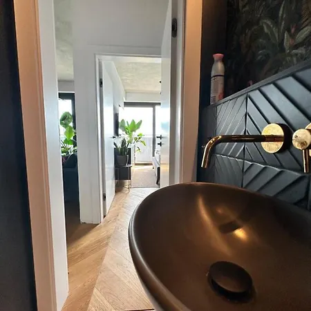 Appartamento Skyline Elegance With Free Parking